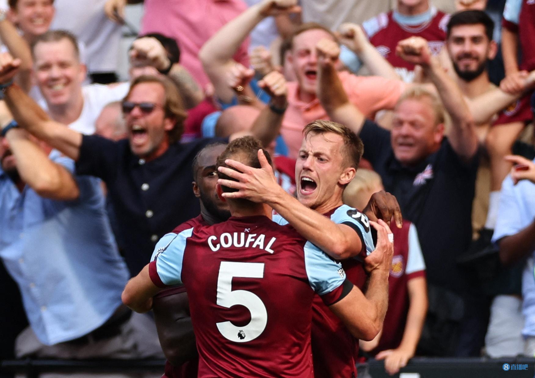 光兩人在更 光兩人在更